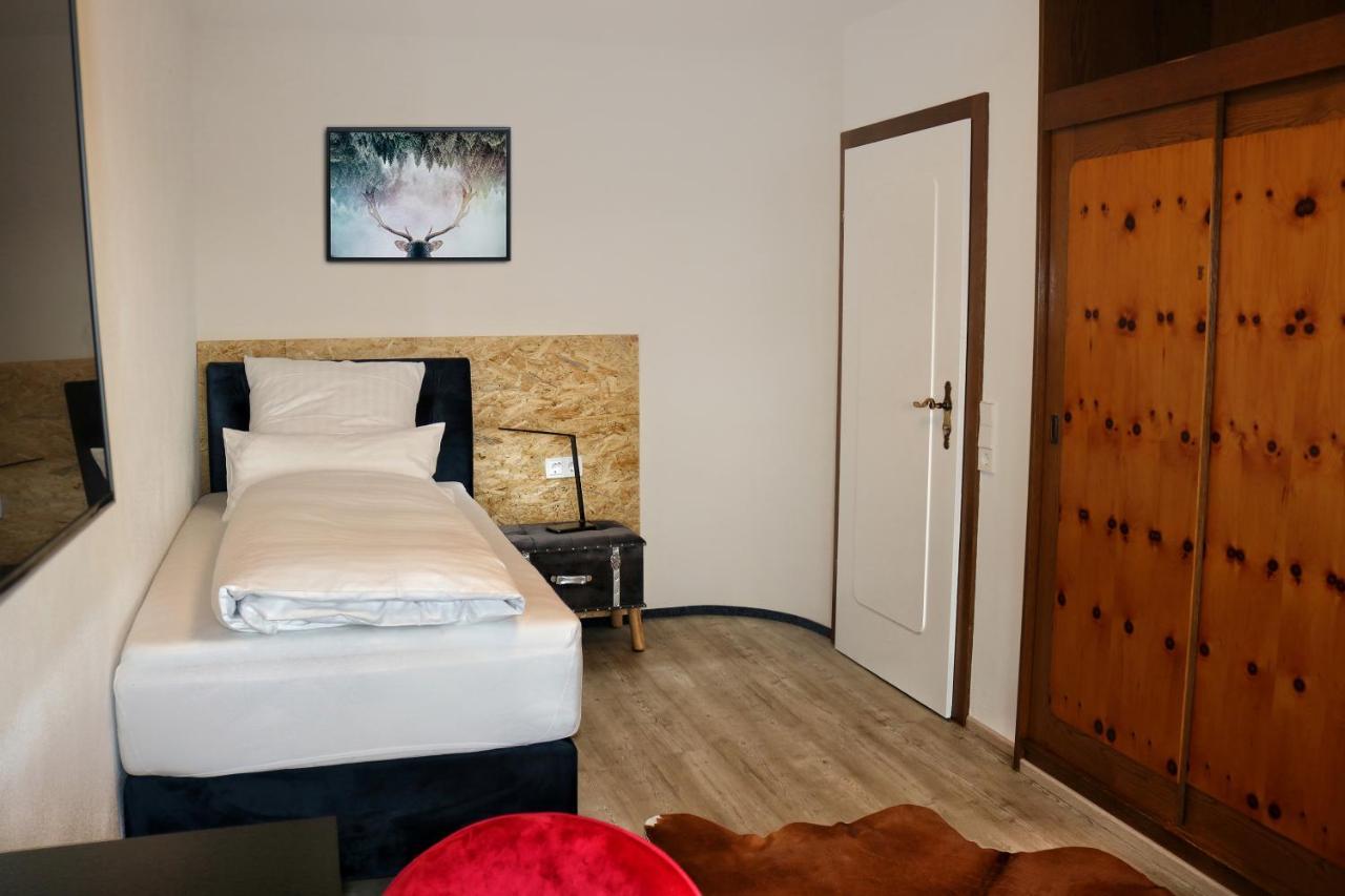 Hotel Restaurant Sonnenschein Pfalzgrafenweiler Bagian luar foto